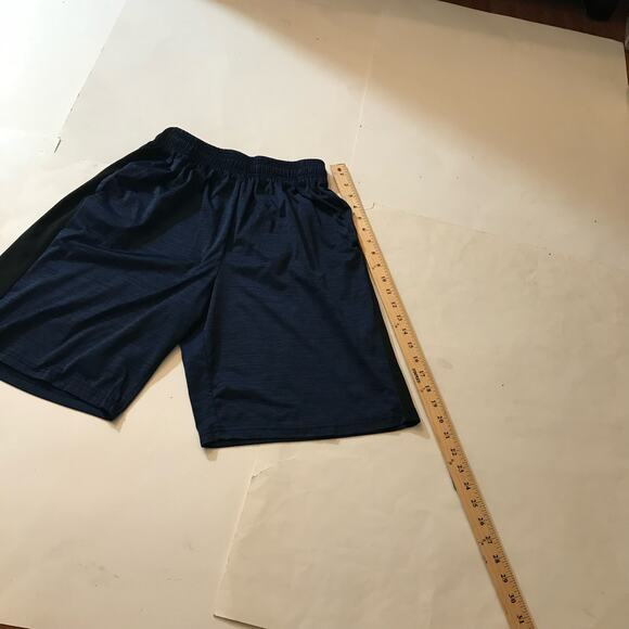 ESSENTIAL ELEMENTS Shorts Men’s M - Picture 3 of 6